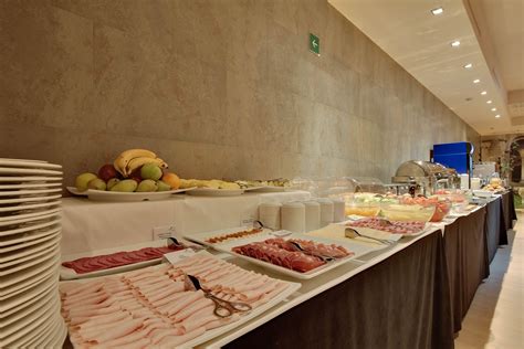 buffet libre badalona|More.